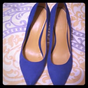 Make me an offer! Nine West suede blue heels